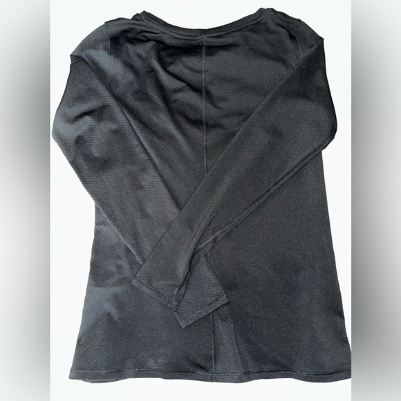 Under Armour Heat Gear Long Sleeve Tee - Picture 4 of 5